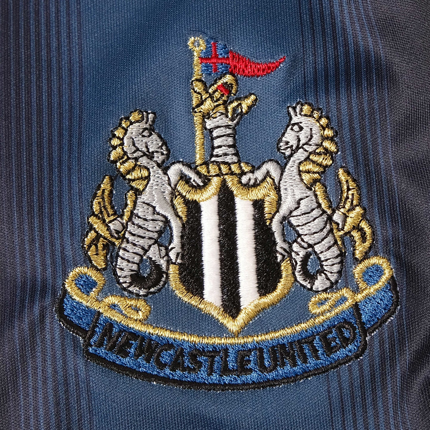 Newcastle United 04-05 Away Shirt