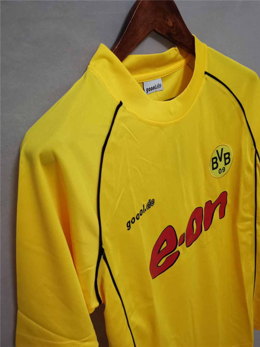 Borussia Dortmund 01-03 Home European Shirt