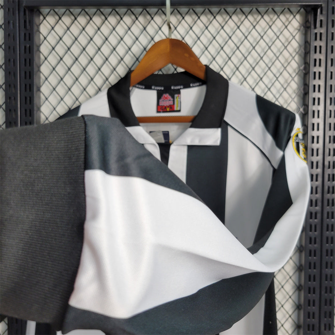 Juventus 97-98 Home Long Sleeve Shirt