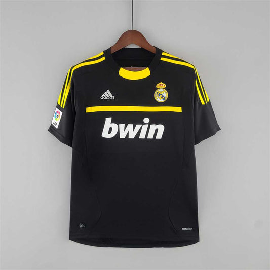 Real Madrid 11-12 Goalkeeper Away Shirt