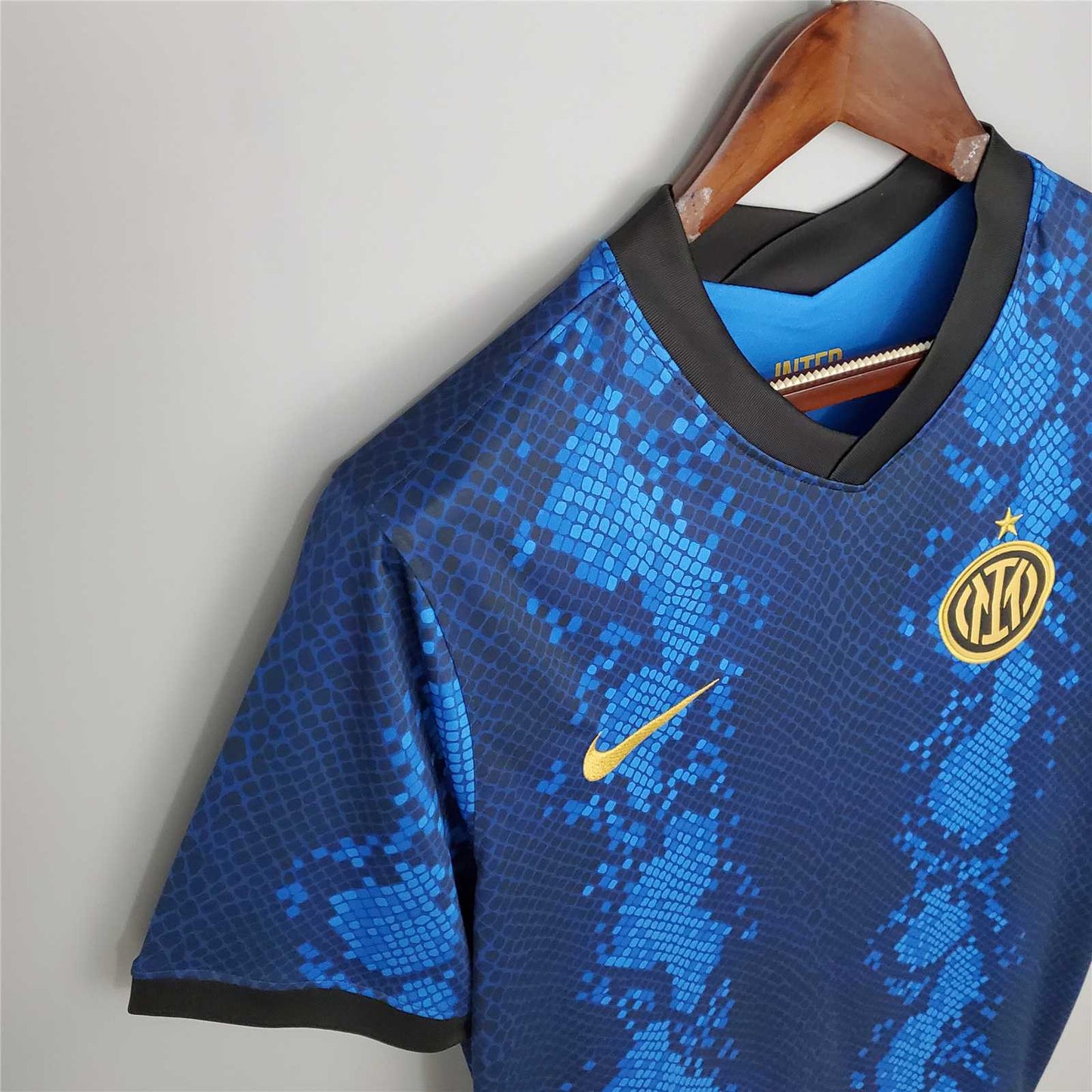 Inter Milan 21-22 Home Shirt 2