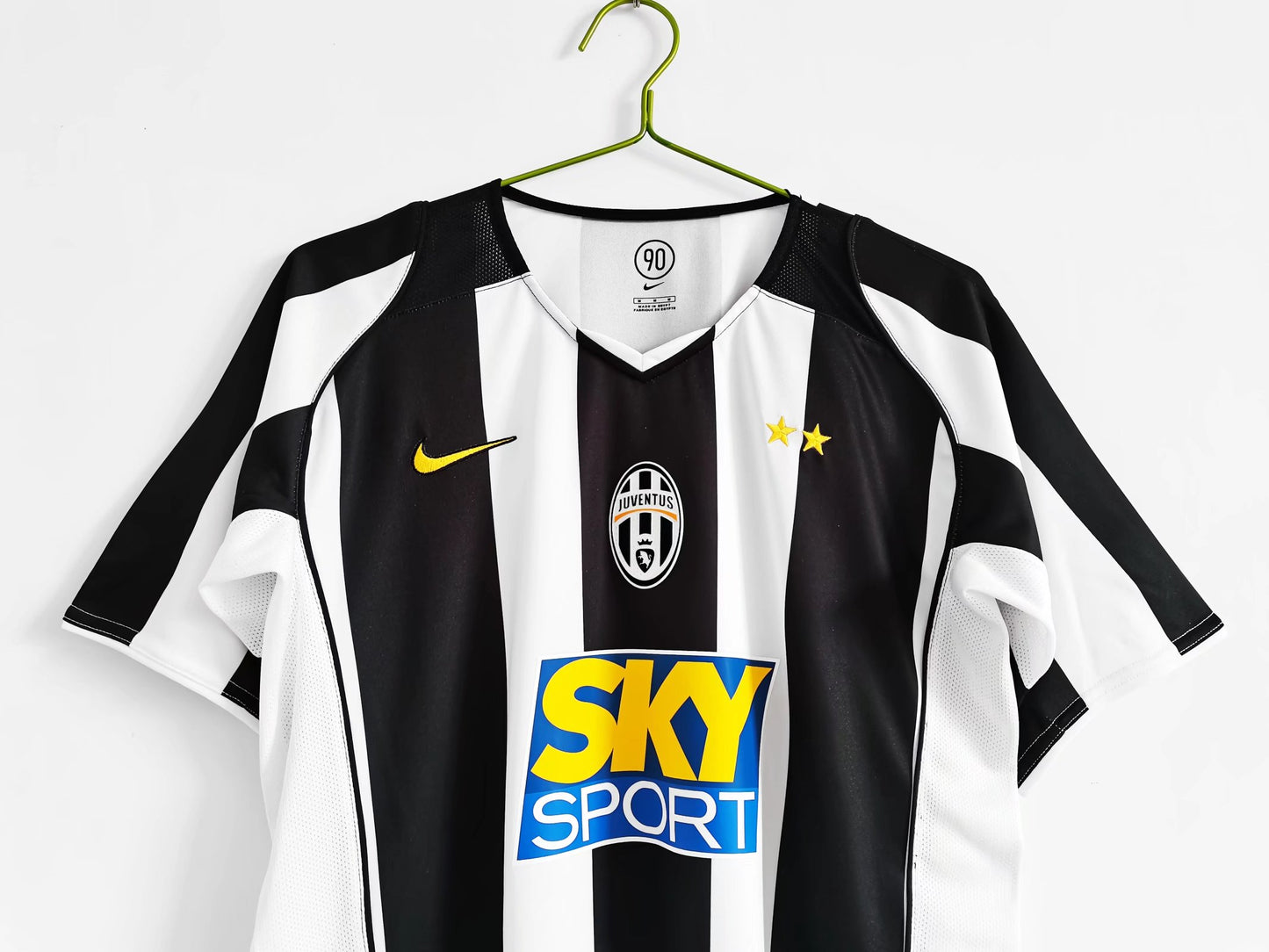 Juventus 04-05 Home Shirt