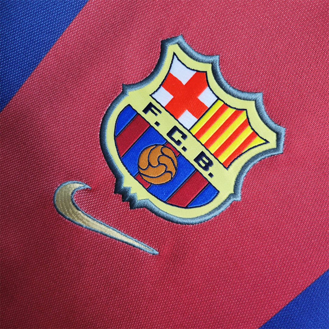 FC Barcelona 98-99 Home Shirt