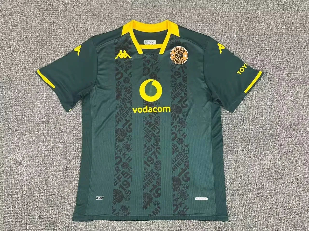 Kaizer Chiefs 23-24 Away Shirt