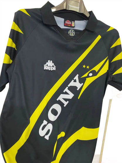 Juventus 96-97 Third Shirt