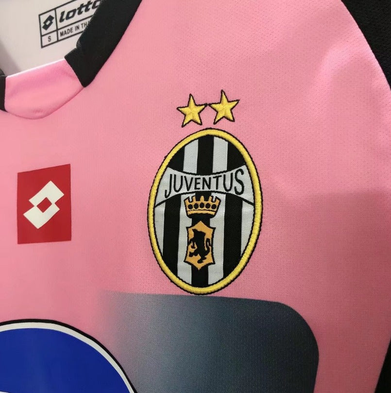 Juventus 02-03 2nd Goalkeeper Shirt