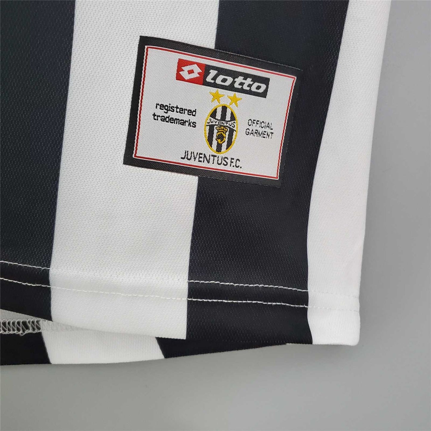 Juventus 01-02 Home Shirt