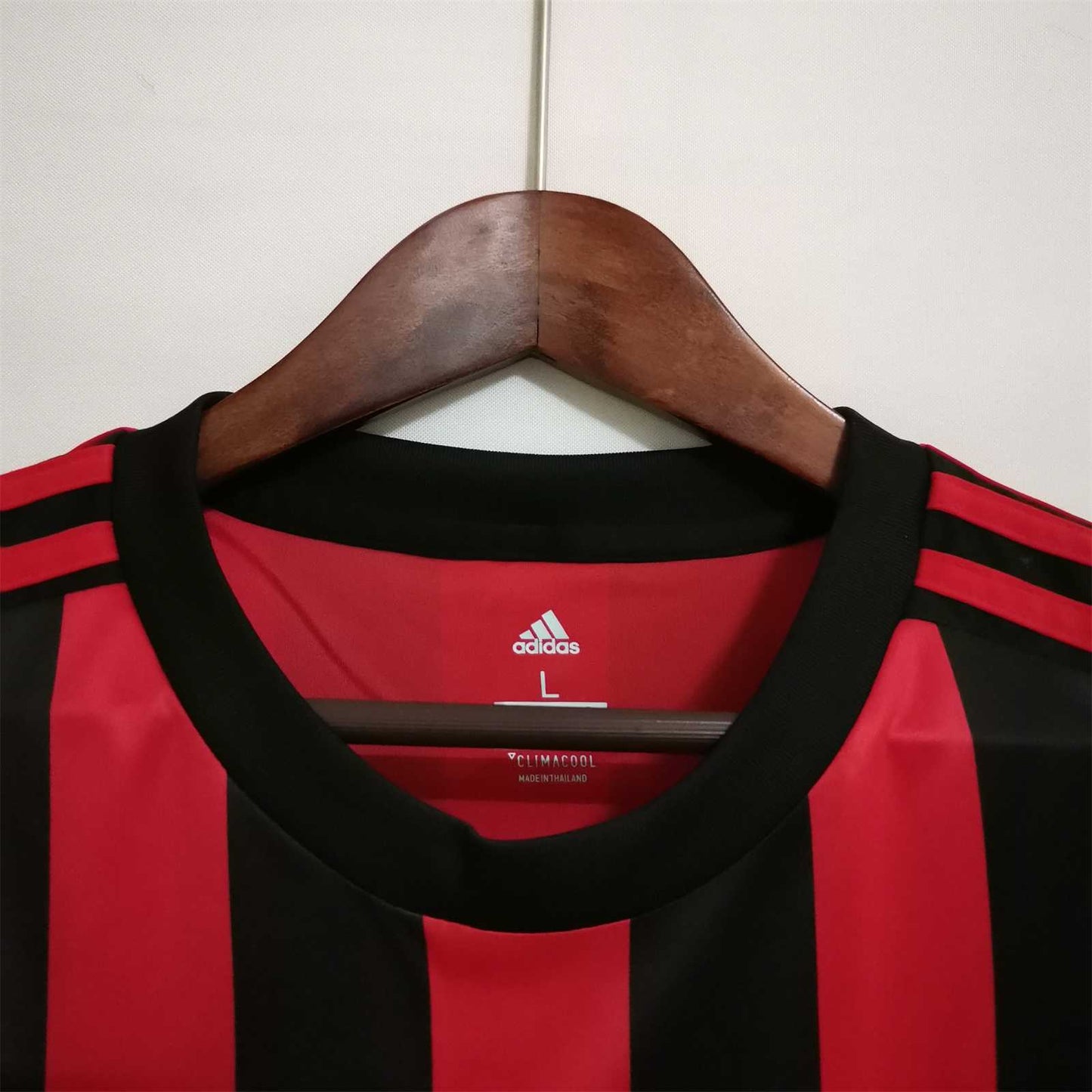 AC Milan 17-18 Home Shirt
