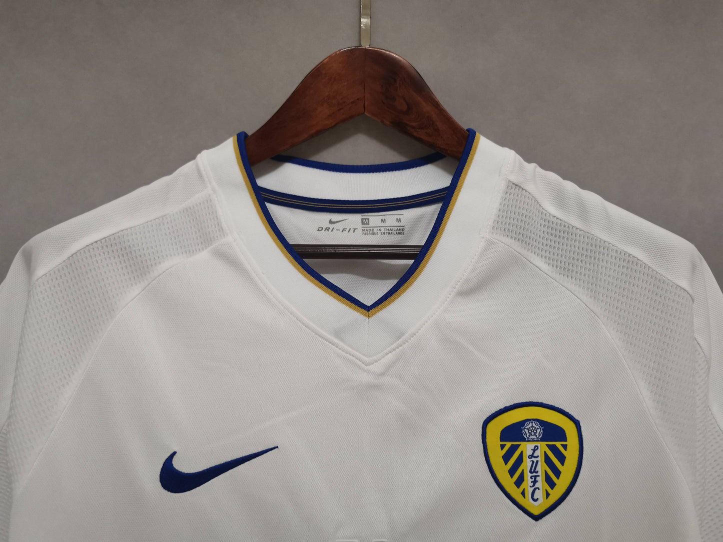 Leeds United 00-02 Home Shirt