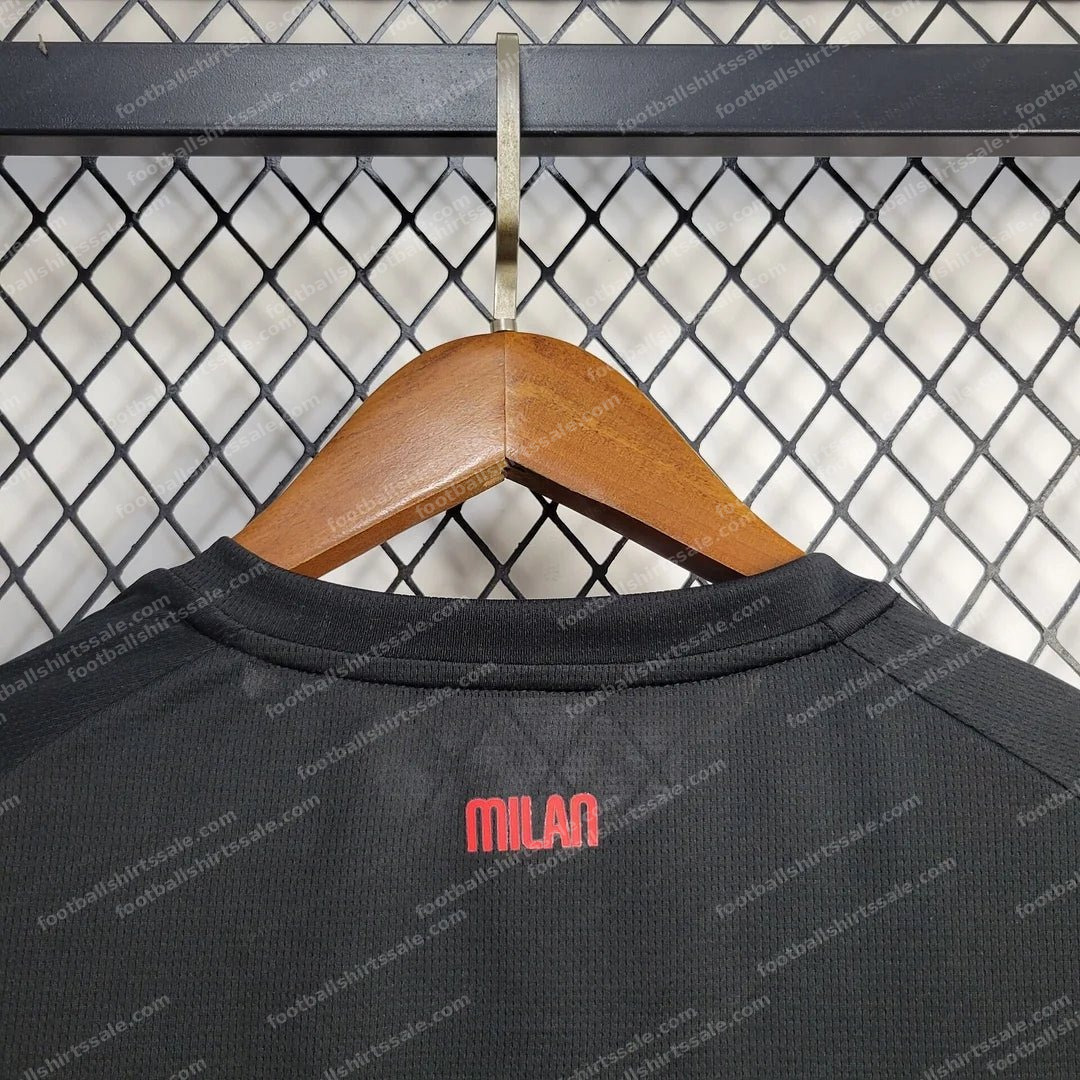 2025/2026 AC Milan Home Football Shirt - Detail 8