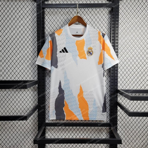 2024/2025 Real Madrid Pre-Match Football Shirt