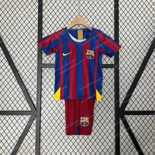 2005/2006 Retro Kids Size Barcelona Home Football Shirt