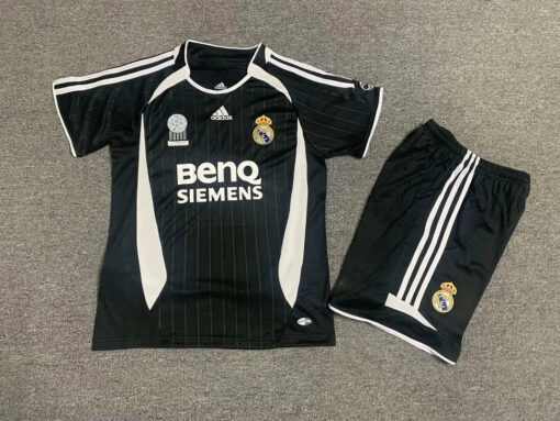 2006/2007 Retro Kids Size Real Madrid Away Football Shirt