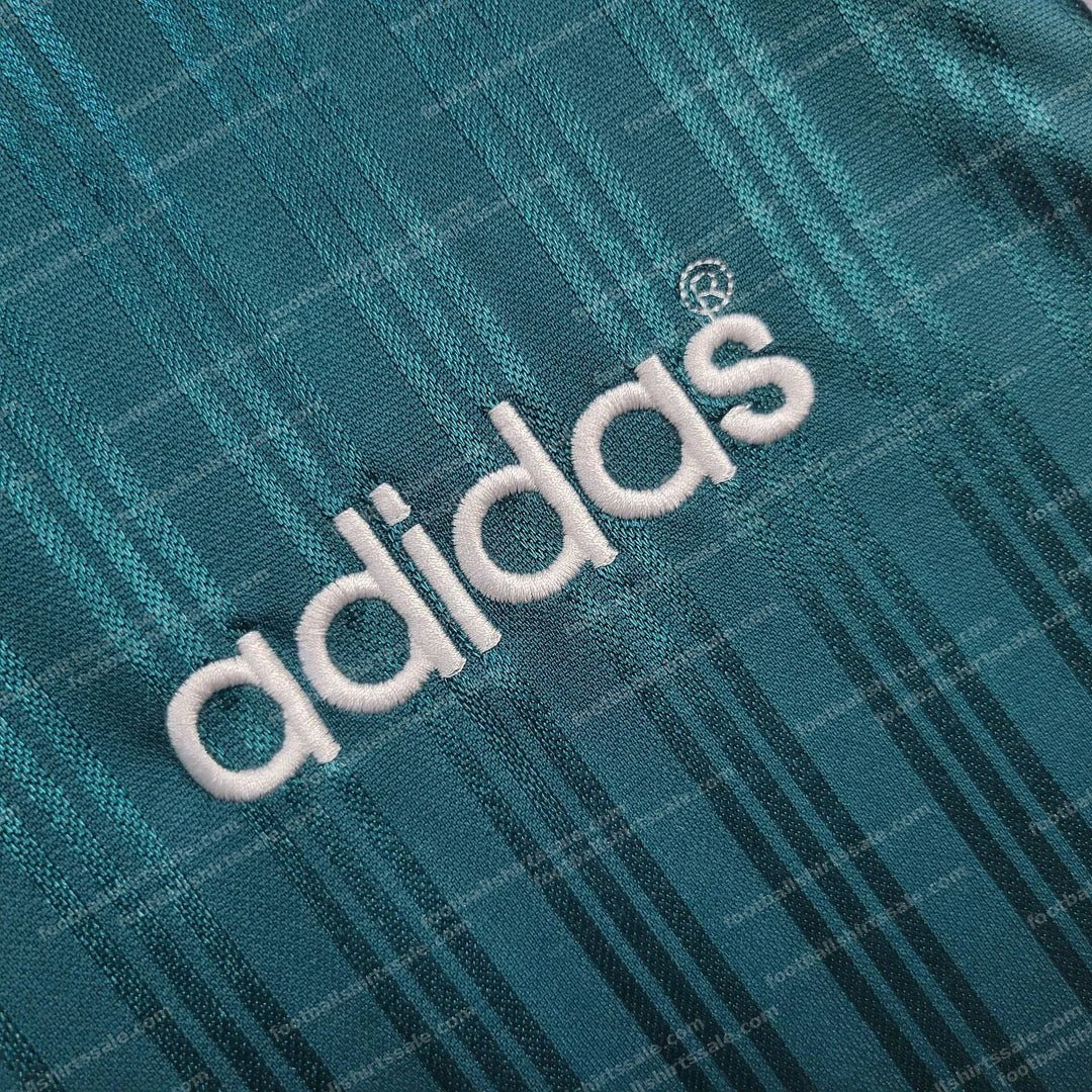1995-1996 Retro Liverpool away Football Shirt 1:1 Thai Quality - Detail 2