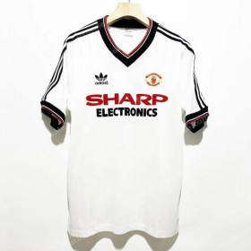 Retro Manchester United Away Shirt 82/83