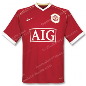 Retro Manchester United Home Shirt 06/07