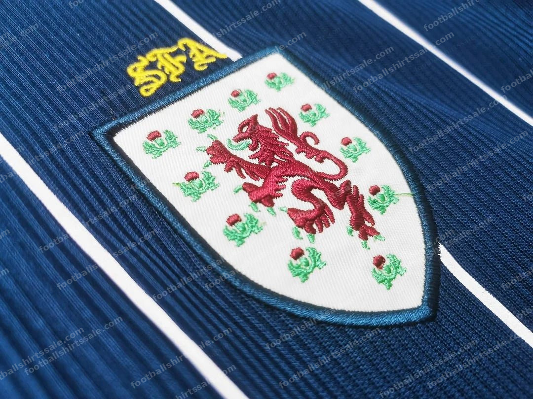 2002/2003 Retro Scotland Home Football Shirt - Detail 4