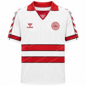 Denmark Away Football Shirt 1988