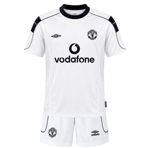 Retro Manchester United Away Kids Kit 00 01